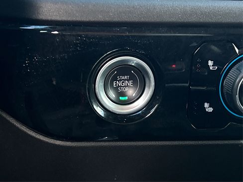 Used 2024 Chevrolet Silverado 1500 RST image 31