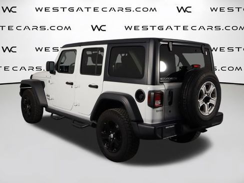 Used 2018 Jeep Wrangler Unlimited Sport S AWD/4WD image 35