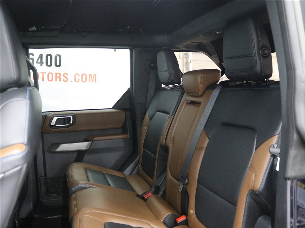 Used 2021 Ford Bronco Outer Banks AWD/4WD image 17