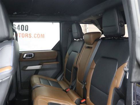 Used 2021 Ford Bronco Outer Banks AWD/4WD image 17