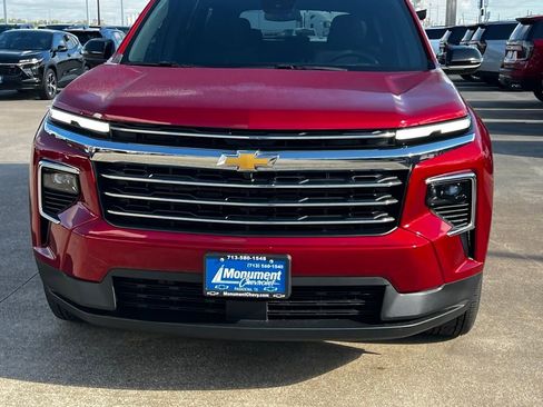 New 2026 Chevrolet Traverse LT image 6