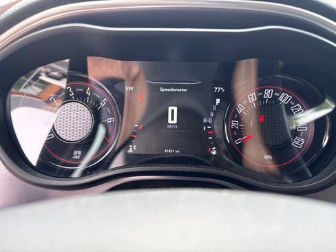Used 2021 Dodge Challenger SXT w/ Driver Convenience Group AWD/4WD image 18