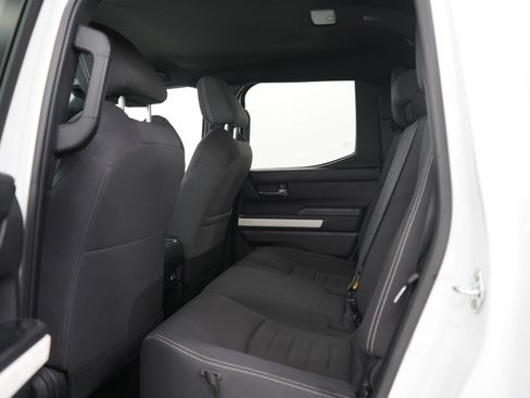 Used 2024 Toyota Tacoma TRD Off-Road AWD/4WD image 19
