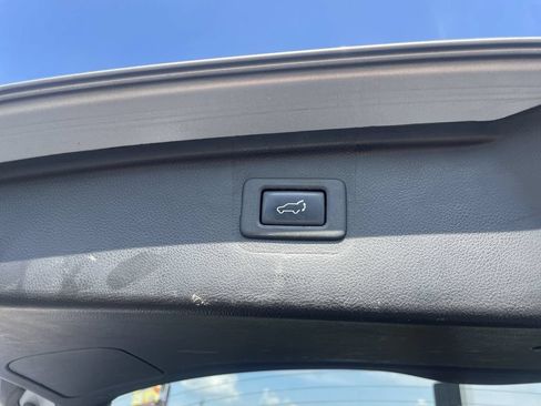 Used 2019 Subaru Outback 2.5i Limited AWD/4WD image 39