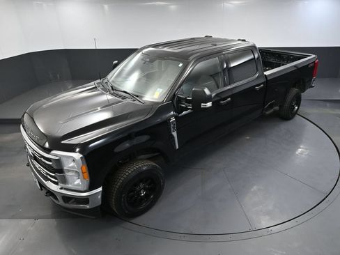 Used 2023 Ford F350 XLT AWD/4WD image 54