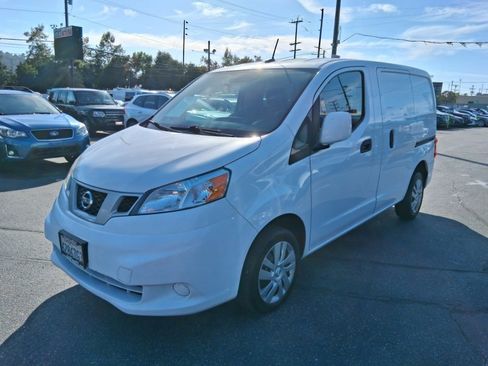 Used 2021 Nissan NV200 SV w/ Sliding Door Glass Package FWD image 3