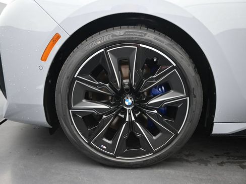 New 2026 BMW 740i w/ Executive Package RWD image 4