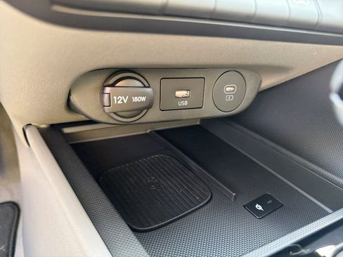 New 2026 Hyundai Elantra Sport image 18