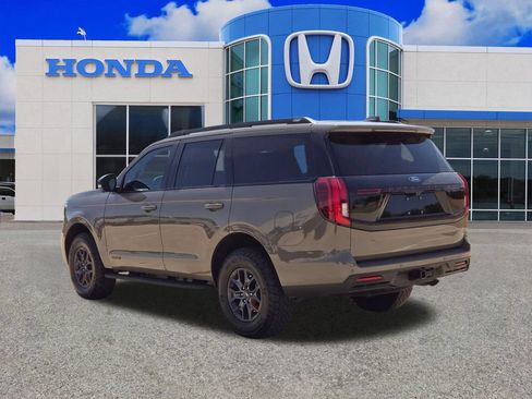Used 2026 Ford Expedition Tremor AWD/4WD image 5