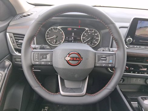 New 2026 Nissan Rogue SV AWD/4WD image 11