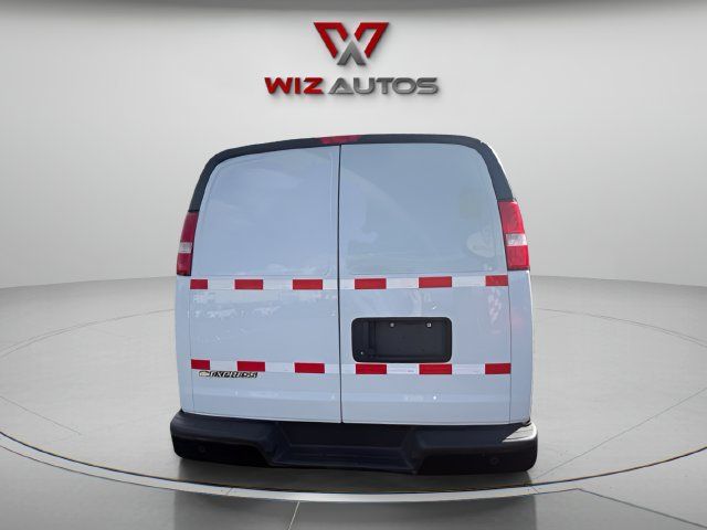 Used 2021 Chevrolet Express 2500 RWD image 4
