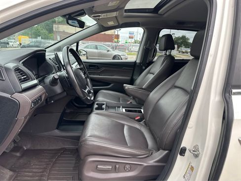 Used 2018 Honda Odyssey EX-L image 10