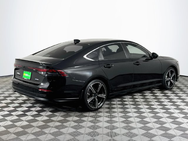 Used 2023 Honda Accord Sport image 8