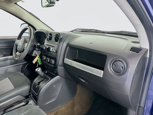 Used 2014 Jeep Compass Sport w/ Power Value Group FWD image 25