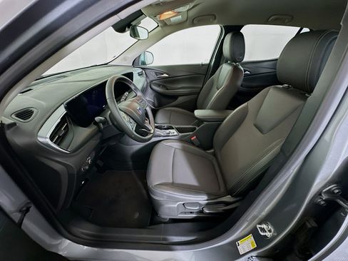 Used 2025 Buick Encore GX Preferred image 13