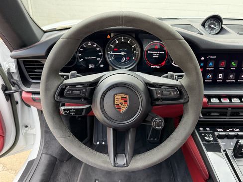 Used 2022 Porsche 911 Carrera 4 GTS AWD/4WD image 17