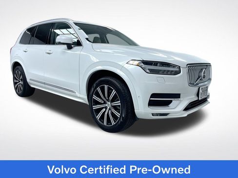 Certified 2024 Volvo XC90 B6 Plus image 1