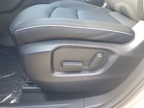 New 2025 MAZDA CX-5 AWD 2.5 S w/ Select Package image 18