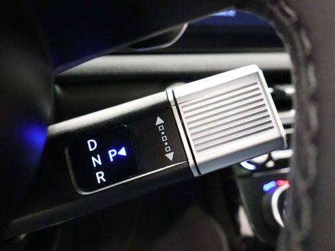 Used 2025 Hyundai Tucson SEL image 11