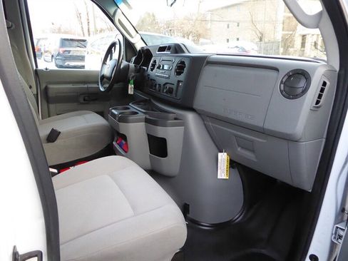 Used 2013 Ford E-350 and Econoline 350 XL image 19