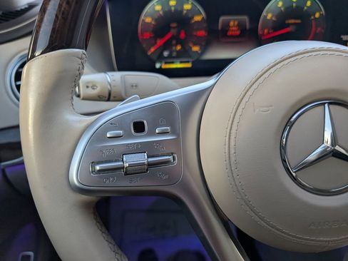 Certified 2018 Mercedes-Benz S 560 4MATIC Sedan image 22