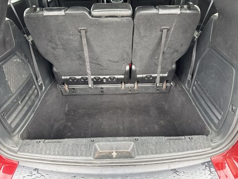 Used 2015 Dodge Grand Caravan R/T image 5