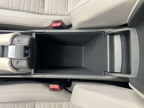New 2026 Honda HR-V LX image 23