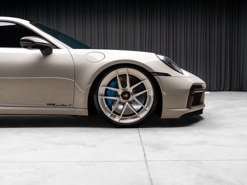 Used 2022 Porsche 911 Turbo S AWD/4WD image 30