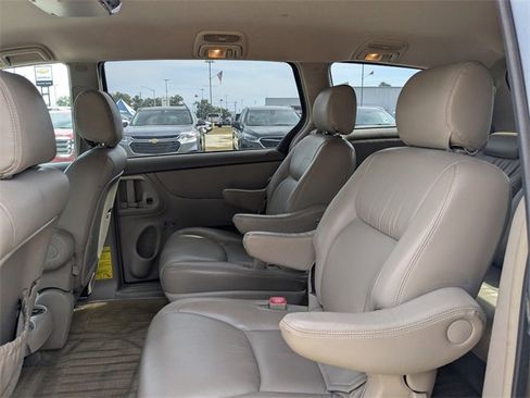 Used 2008 Toyota Sienna LE image 14