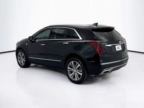 Used 2024 Cadillac XT5 Premium Luxury w/ Platinum Package FWD image 7