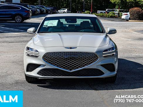 Used 2025 Genesis G70 2.5T AWD/4WD image 11