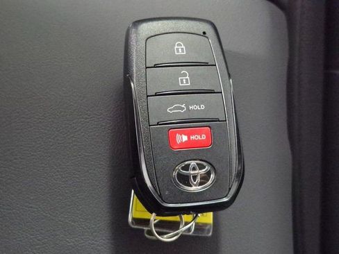 New 2026 Toyota Crown Platinum image 27