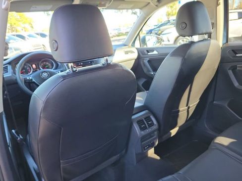 Used 2020 Volkswagen Tiguan SEL image 10