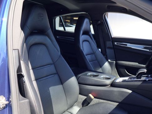 Certified 2023 Porsche Panamera 4 Platinum Edition AWD/4WD image 24