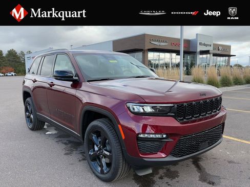 New 2025 Jeep Grand Cherokee Limited w/ Black Appearance Package AWD/4WD image 1