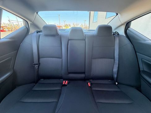 Used 2025 Nissan Altima 2.5 SV image 36