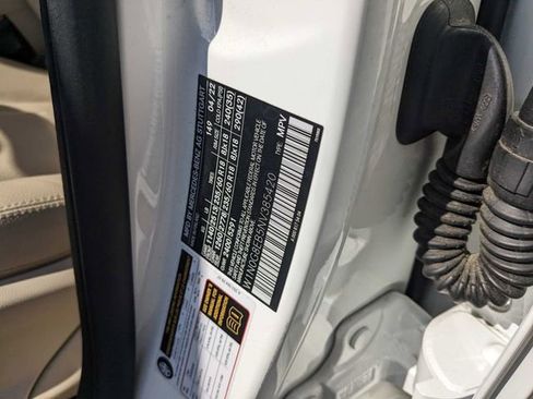 Used 2022 Mercedes-Benz GLC 300 4MATIC image 40