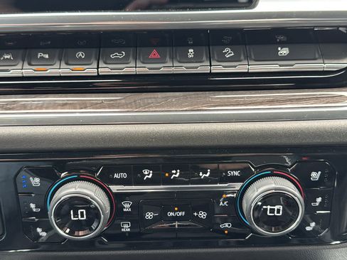 Certified 2024 Chevrolet Silverado 1500 LTZ w/ LTZ Convenience Package II AWD/4WD image 17