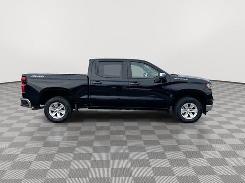 Used 2025 Chevrolet Silverado 1500 LT AWD/4WD image 10