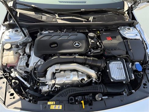 Certified 2025 Mercedes-Benz CLA 250 4MATIC image 21