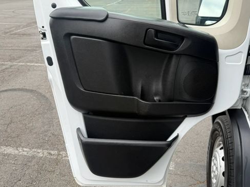 Used 2017 RAM ProMaster 3500 FWD image 19