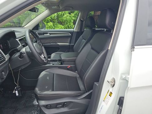 Used 2023 Volkswagen Atlas SE FWD image 9