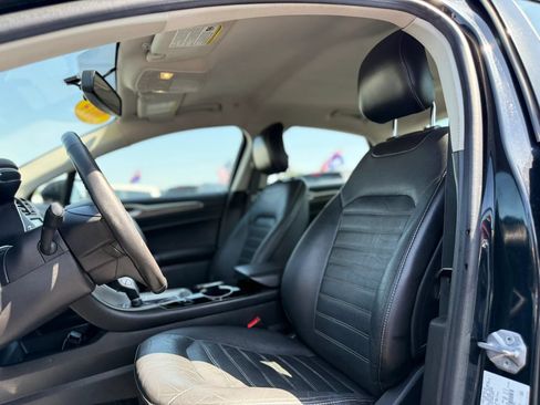 Used 2014 Ford Fusion SE w/ Equipment Group 502A FWD image 13