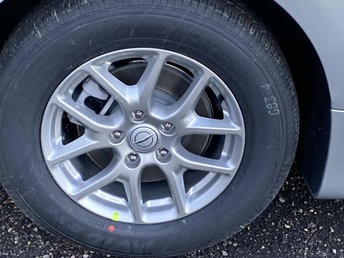 New 2026 Chrysler Voyager LX image 3