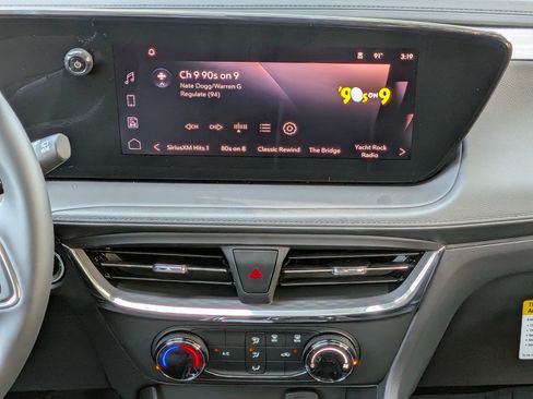 New 2026 Buick Encore GX Preferred FWD image 19