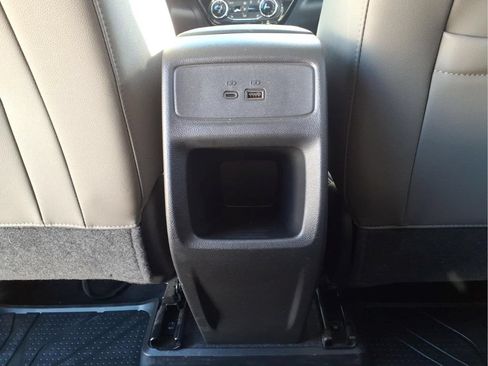 Used 2024 Chevrolet Trax ACTIV w/ Sunroof Package FWD image 31