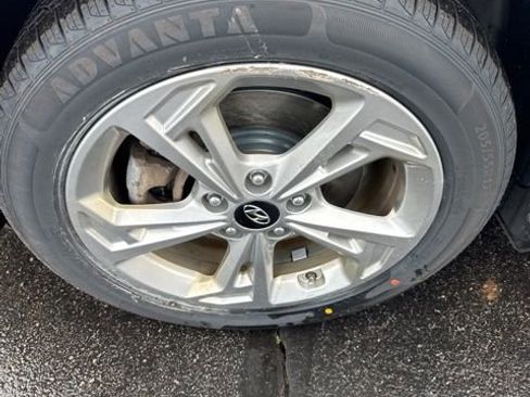 Certified 2023 Hyundai Kona SEL AWD/4WD image 8