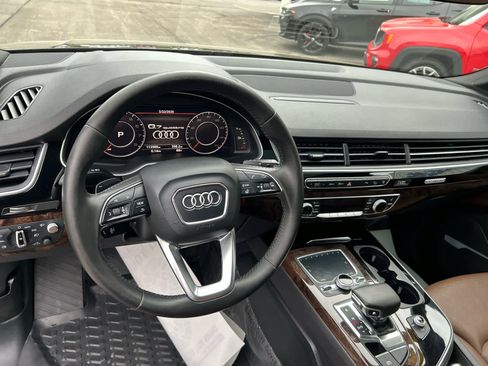 Used 2017 Audi Q7 3.0T Prestige AWD/4WD image 14