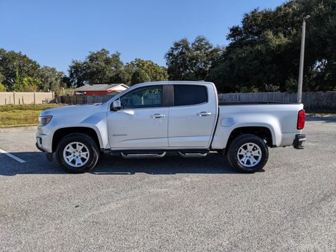Used 2019 Chevrolet Colorado LT w/ LT Convenience Package image 2