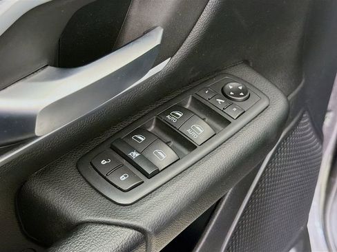 Used 2020 RAM 1500 Big Horn image 20